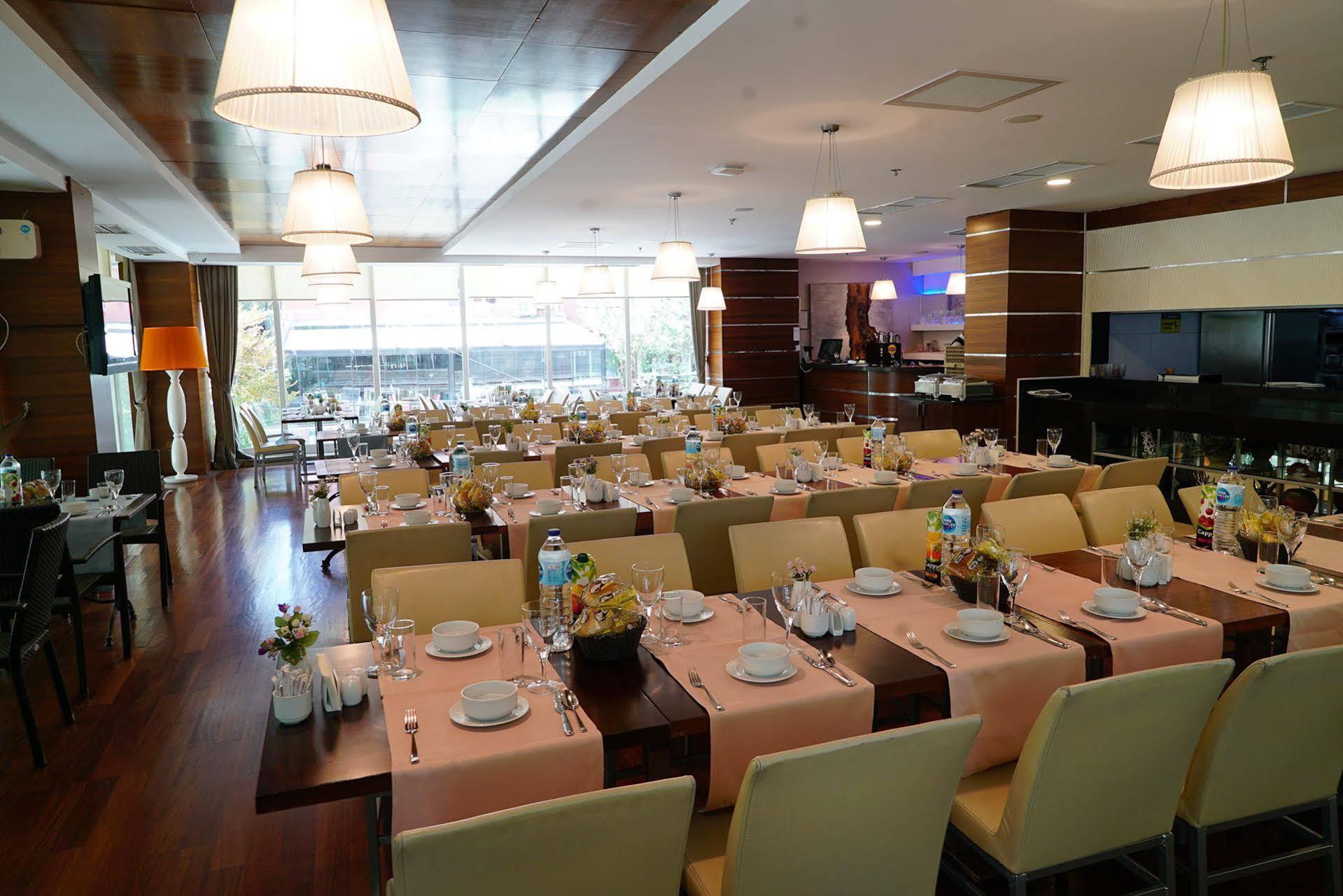 Alba Hotel Анкара Экстерьер фото
